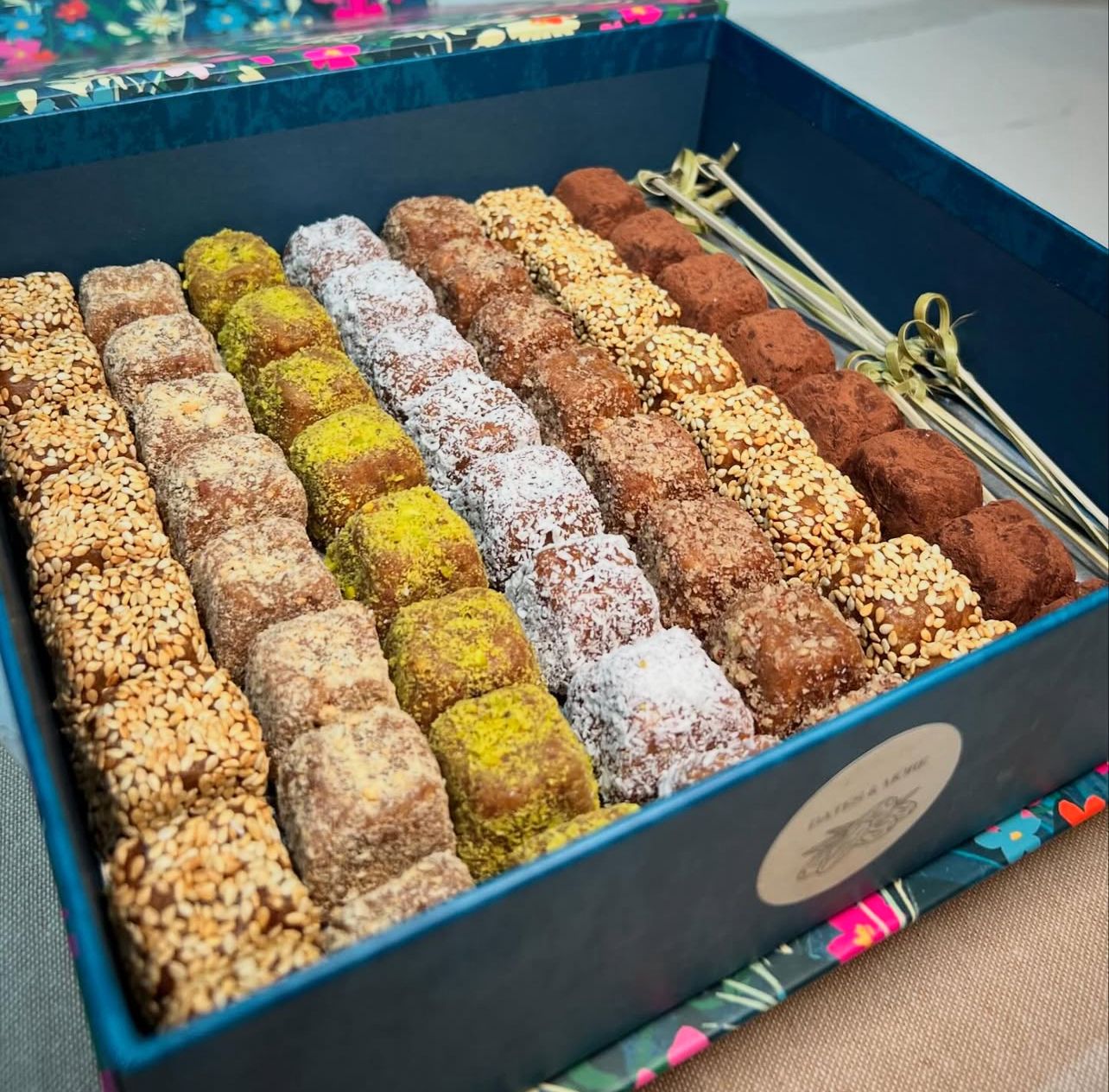 Small Box Date Bites 25 Pc